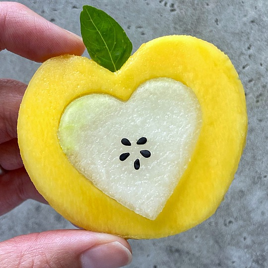 Image of Golden Melon Delicious