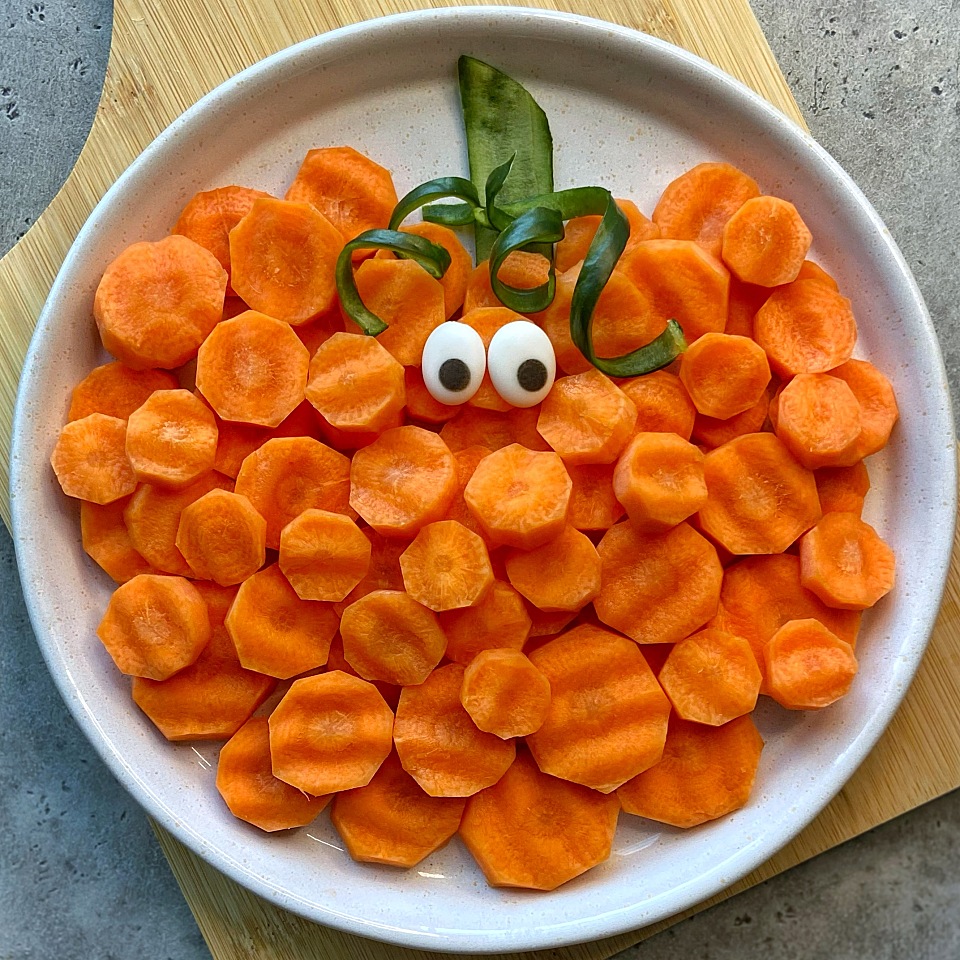 Image of Crinkle Carrots Pumpkin Platter