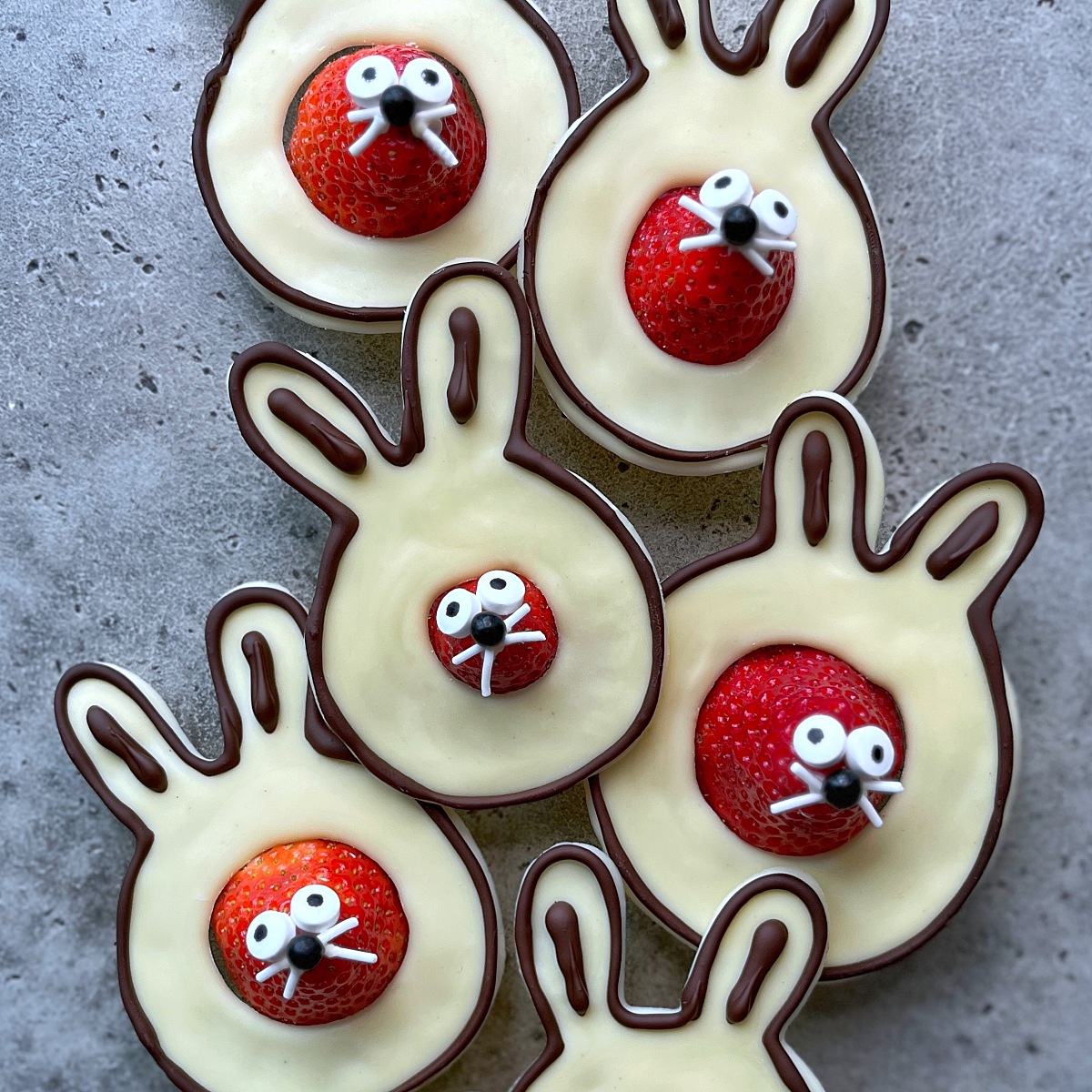 Image of Chocolate Easter Bunny Strawberries