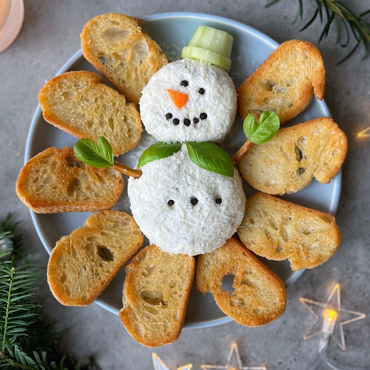 Image of Holiday Cheese Ball